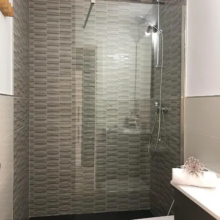 El Nidito De Lara * Santiago de Compostela